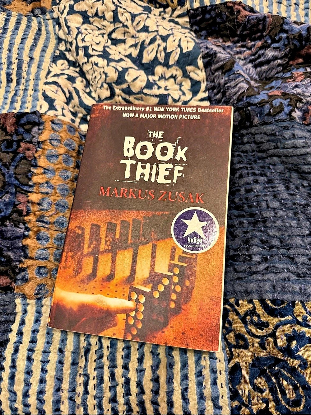 Penguin Books The Book Thief Paperback Novel
